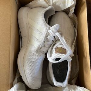 Adidas Swift Run Shoes